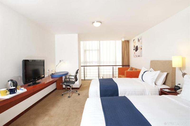 Holiday Inn Express Tianjin Airport By Ihg Exterior foto